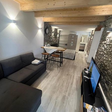 شقة Loft Sofia A Pochi Metri Dal Mare مونيلّي المظهر الخارجي الصورة